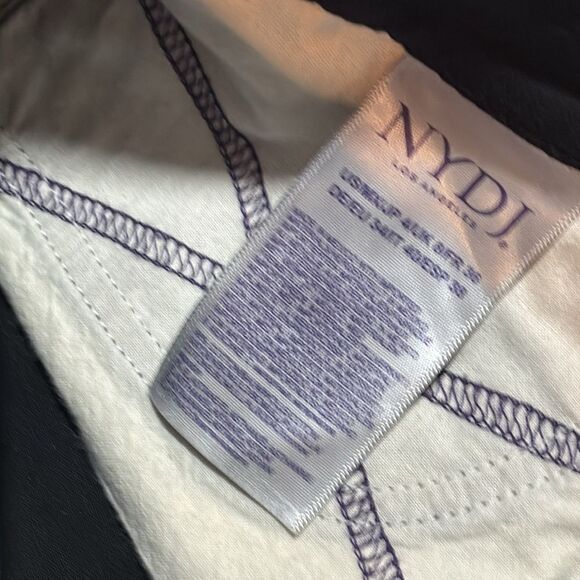 NYDJ | Marilyn Crop Black Denim Summer Capris JEAN - Picture 12 of 12